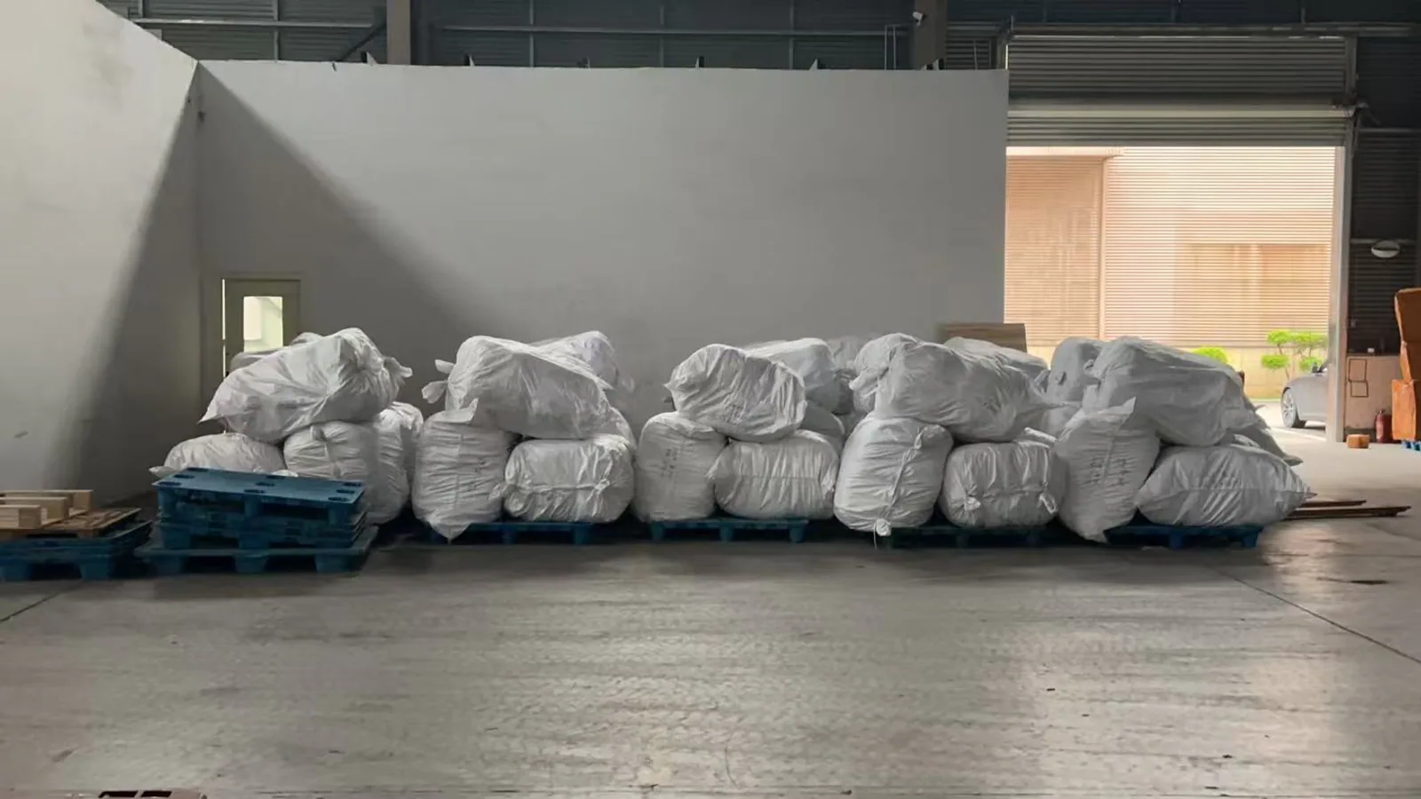 Упакованные товары на партнёрской складской площадке в Китае